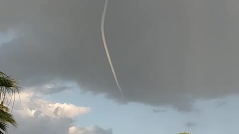 Funnel Cloud Forming in Florida