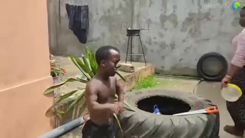 African Funny Video😅😅😅😅