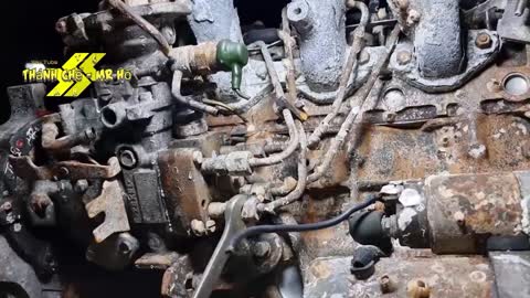 Yacht rebuilds the engine