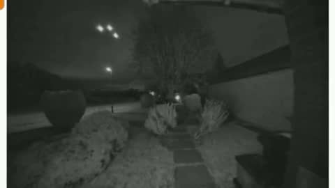 TR3B UFO Filmed by Doorbell Cam in St Albans, UK
