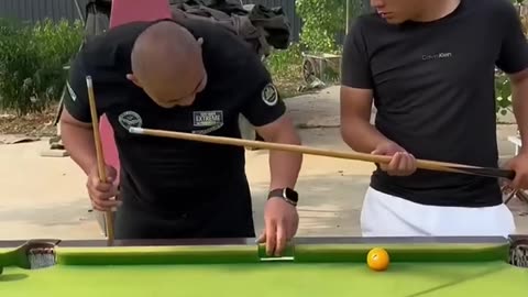 FUNNY BILLIARDS LESSON