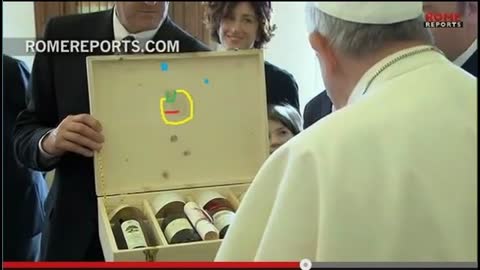 Jesus Truther Episode #102 See Christ's Omnipresent bearded face in Pope's wine