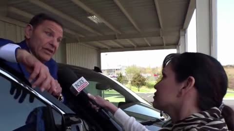 Preacher Kenneth Copeland Furiously Argues with Journalist