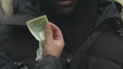 Muslim gave me $1 🤯wait for end to see what happens