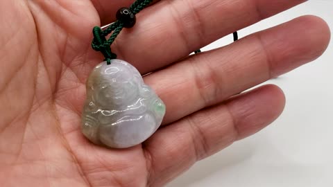 Laughing Buddha #buddha #jade #laughingbuddha #fatbuddha #pendant #jewelry #necklace #reels