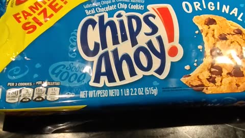 Eating Nabisco Family Size Chips Ahoy! Real Chocolate Chip Cookies, Dbn, MI, 10/12/23