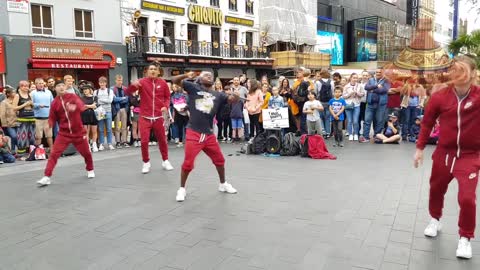 AMAZING | street dancers really amazing