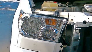 2008 Toyota Tundra Headlight Assembly Replacement