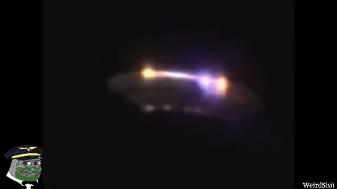 Large UFO Accompanied By Smaller Orbs Filmed At STL International Airport Missouri