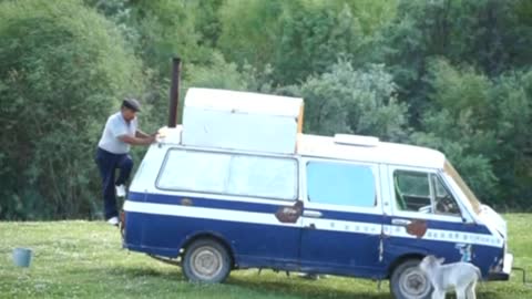 Kyrgyz inventor turns van into mobile sauna