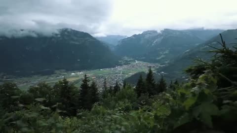 First Impressions of Switzerland - Lauterbrunnen Interlaken Vlog