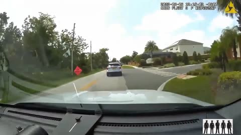 Orlando PD Officer flees traffic stop! Gets Charged and FIRED!