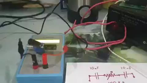 Variable Capacitance Experiment.