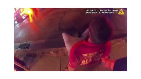 Heroic Pizza Delivery Man Risks Life To Save 5 Children From Burning House