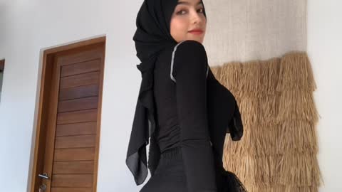 Beautiful Indonesian Hijab girls like a...