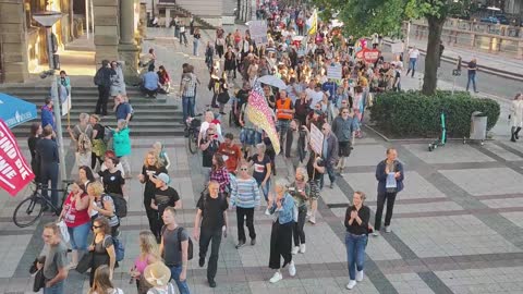 Bielefeld 05.08.22 Demozug für Grundrechte. Eindruck.