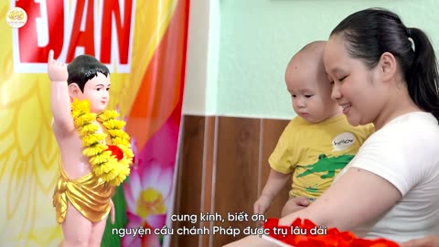 Dâng nước cúng dường tắm Phật - Nguyện cầu Phật Pháp trụ lâu dài ở thế gian