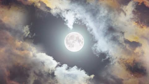 Moon is looking beautiful 😍