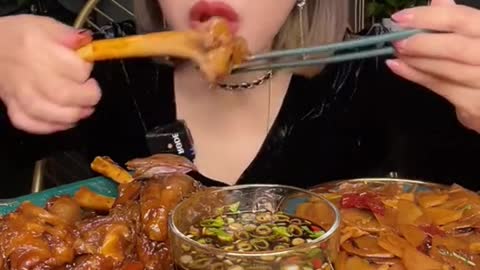 ASMR Mukbang Eating Show, ASMR Noodle Soup Eating Girls (3)