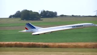 CONCORDE AIR FRANCE HUGE RC SCALE TURBINE MODEL JET DEMO FLIGHT / RC Airshow Airliner Meeting 2015