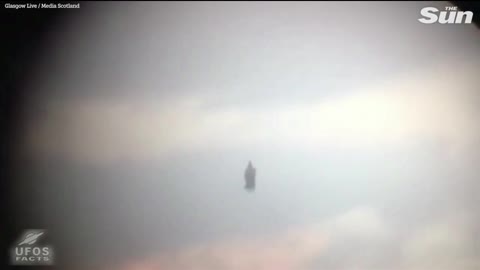 Bizarre floating 'UFO' spotted hovering above Glasgow