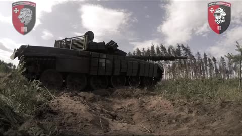 Ukrainian Tank Firing into Russian Lines