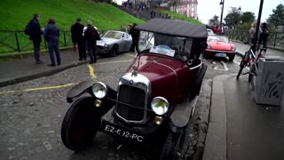 Vintage car fans take trip down memory lane in Paris