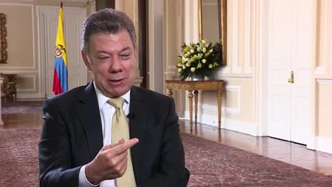 Santos dice que su relación con Duque será mínima