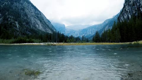 Gentle rain on lake