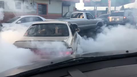 Political Protest tire burnout 🔥 demonstration in Puerto Rico 2019 Ricky Rosello