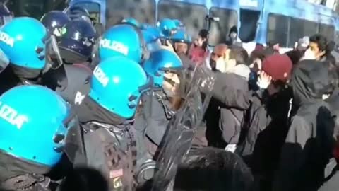 Police Assault Freedom Protestors in Italy