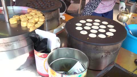 Chrysanthemum Bread Korean street food