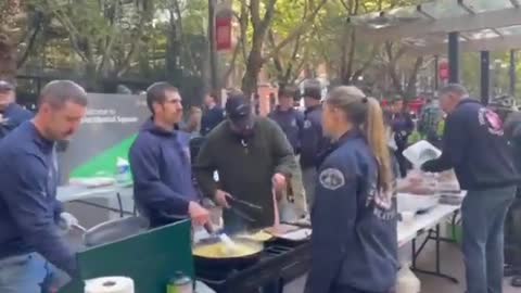 Seattle firefighters & police officers fired for not complying are now feeding the homeless