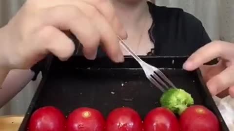 ASMR FOOD EATING SHOW