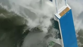giant waves make a boat sink