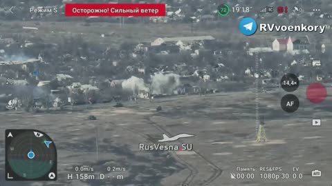 Pair of Russian Tanks Attacks Krasnogorovka