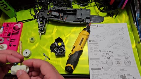 Tamiya Aqroshot DT-03T RC Kit Build EP14