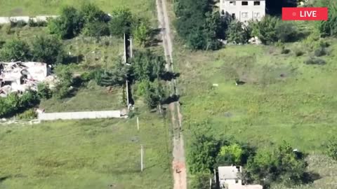 Ukrainian Artillery Brigade Destroys a Russian base in Borschova.