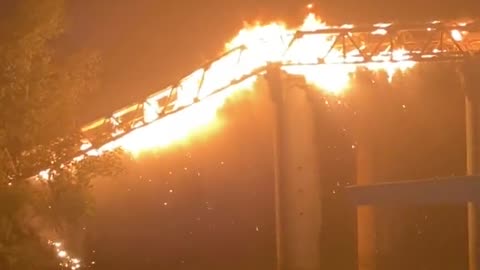 ITALY🔥 - The moment when Rome's "Ponte di Fero" or "Iron Brigde" broke apart in flames