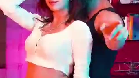Tiger Shroff & Janvi Kapoor Dance