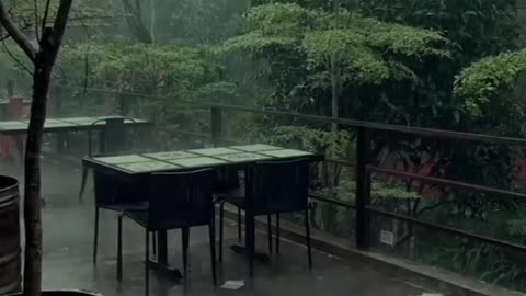 the sound of rain and soothing music