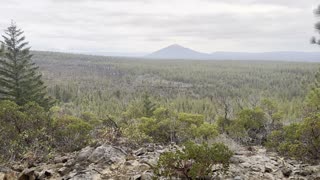 Hiking From Overlook Bench #1 to Bench #2 – Whychus Creek Overlook Trail – Central Oregon – 4K