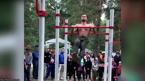 Girls Reacting To Calisthenics - 2022