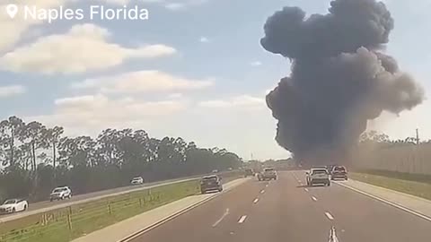 🚨#BREAKING: Brand new dashcam footage shows Friday's deadly jet crash that happened on the I-75