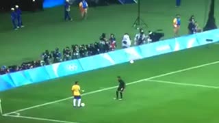 Neymar humiliates Germany defender with an insane skill