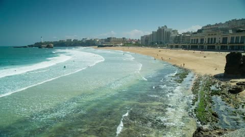 Ocean waves bursting on the shore