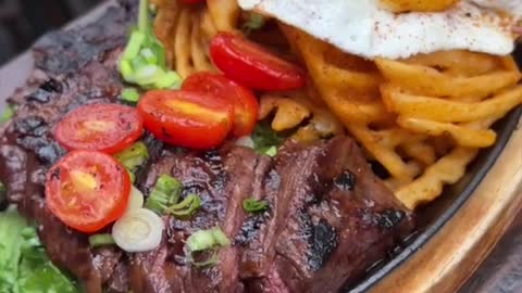 Fried Beef with Eggs and Chips