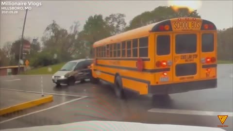 MY DASH CAM CAUGHT A SCHOOL BUS ACCIDENT! 2021.04.28 — HILLSBORO, MO