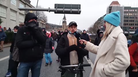 Rute für Lauterbach - Corona-Demo in Hamburg - 12.12.2021