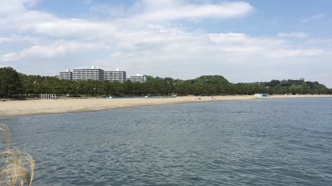 Sandy beach in Tokyo Bay 横浜市